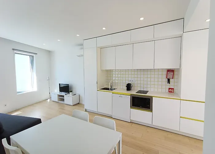 Ria & Mar Collection I *